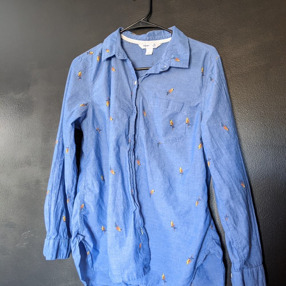 Chambray Top with Parrots Birds